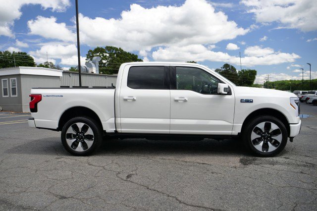 Used 2024 Ford F150 Lightning Platinum AWD/4WD image 51