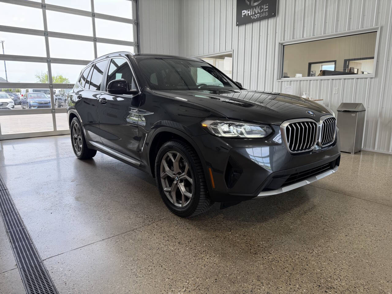 Used 2022 BMW X3 xDrive30i AWD/4WD image 7