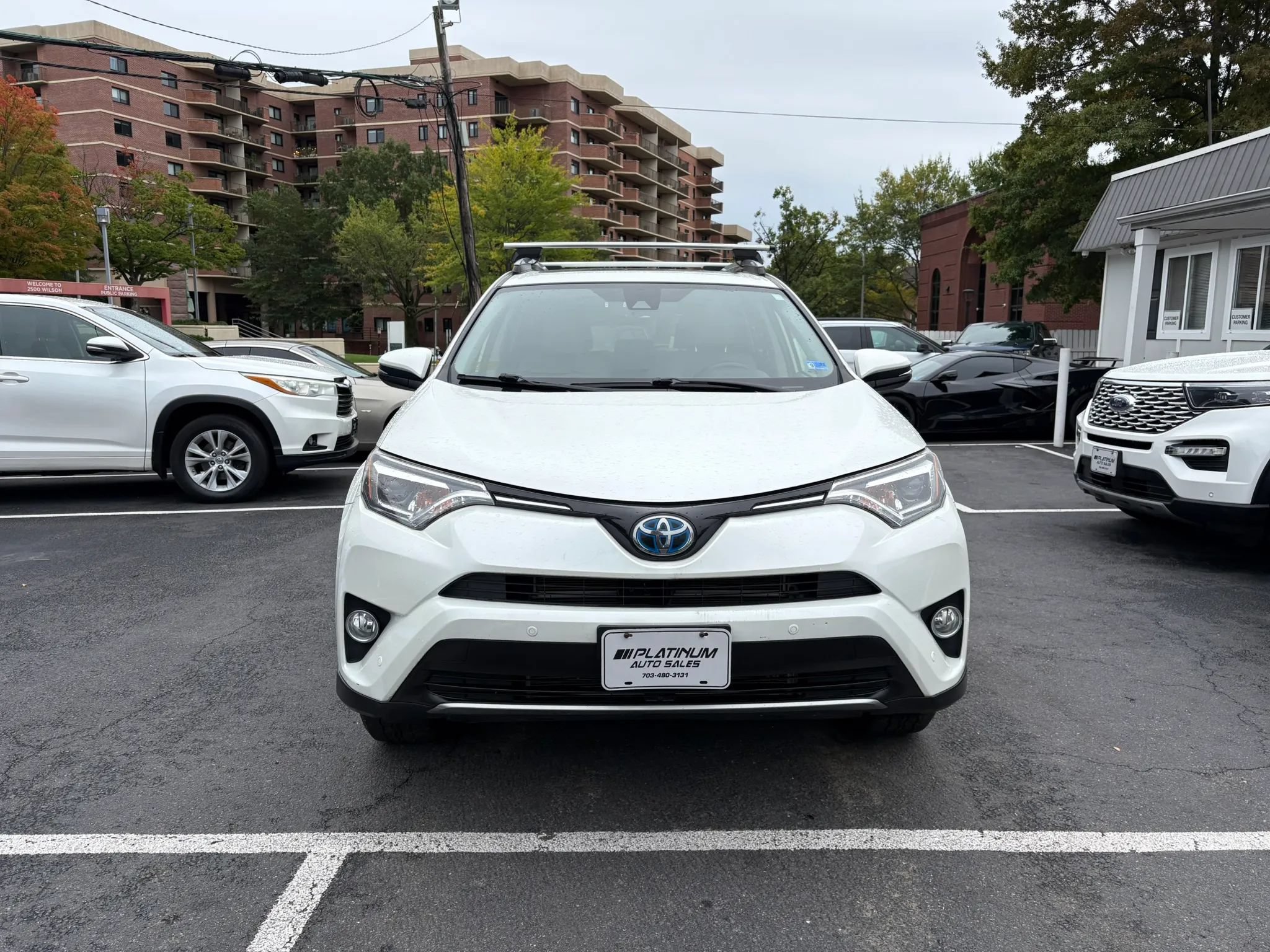 Used 2017 Toyota RAV4 Limited w/ All Weather Liner Package AWD/4WD image 3