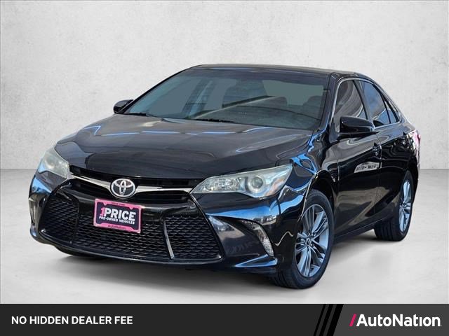 Used 2015 Toyota Camry SE FWD image 1