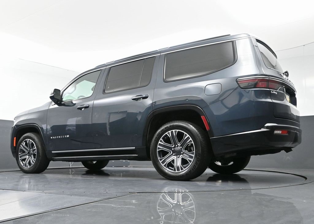 Used 2024 Jeep Wagoneer Series II w/ Flexible Seating Group image 54