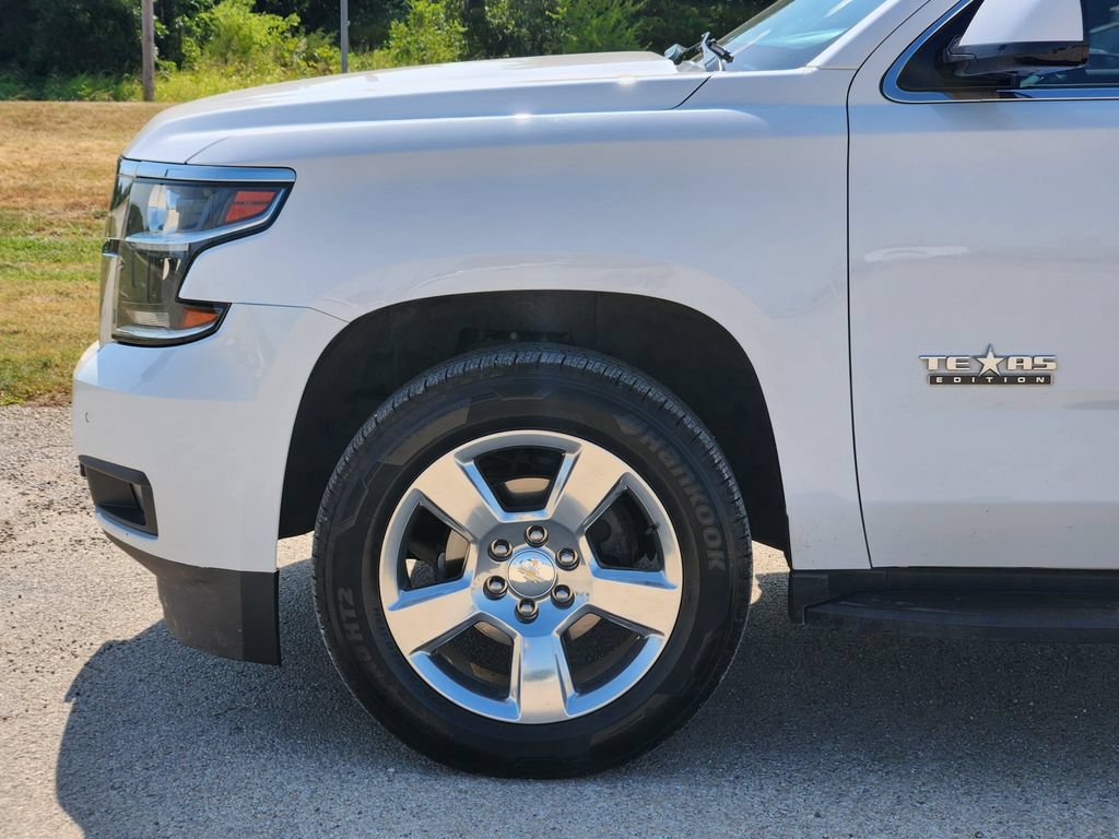 Used 2020 Chevrolet Suburban LT w/ Texas Edition Package AWD/4WD image 8