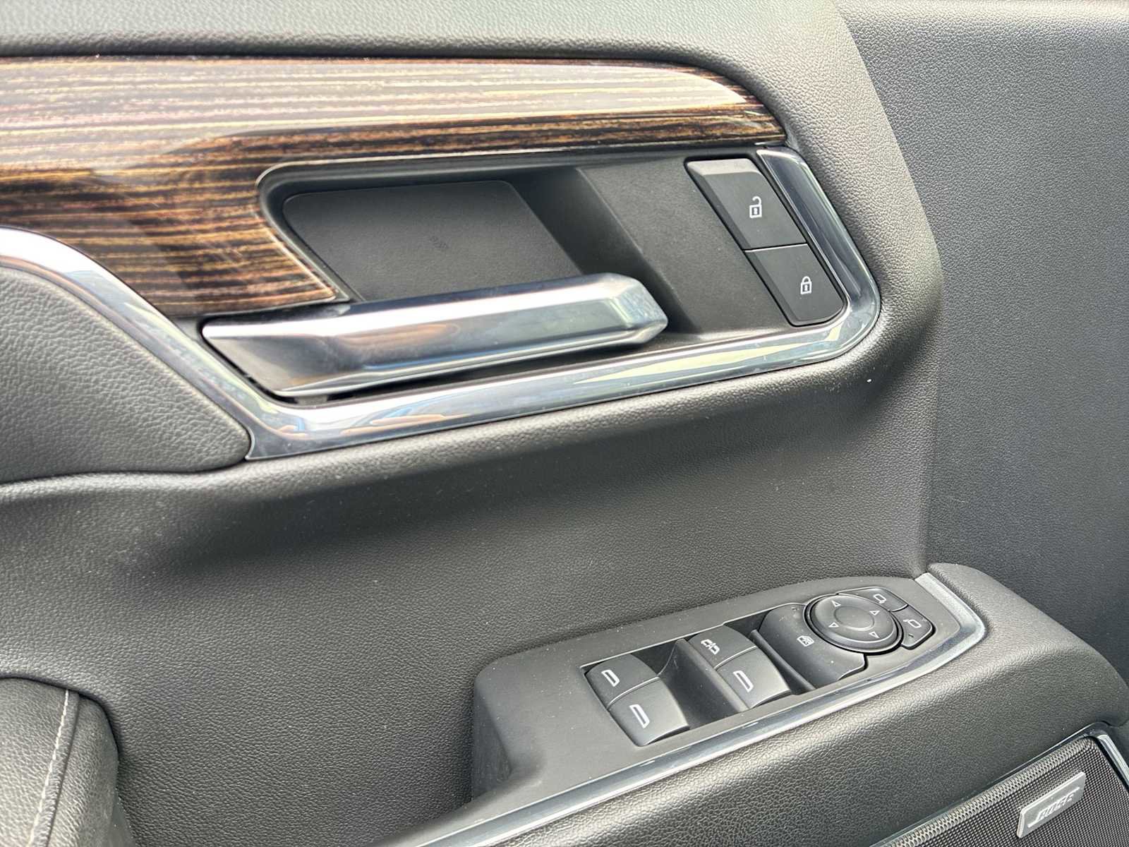 Certified 2024 GMC Sierra 1500 Elevation w/ Elevation Premium Package image 24