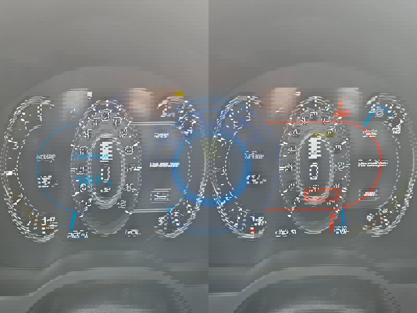 Used 2018 Cadillac Escalade ESV Premium Luxury image 34