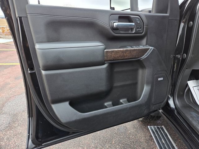 Used 2023 GMC Sierra 2500 Denali w/ Denali Black Diamond Edition image 15