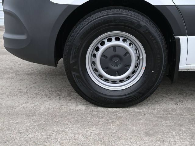 Certified 2024 Mercedes-Benz eSprinter 170 Cargo image 13