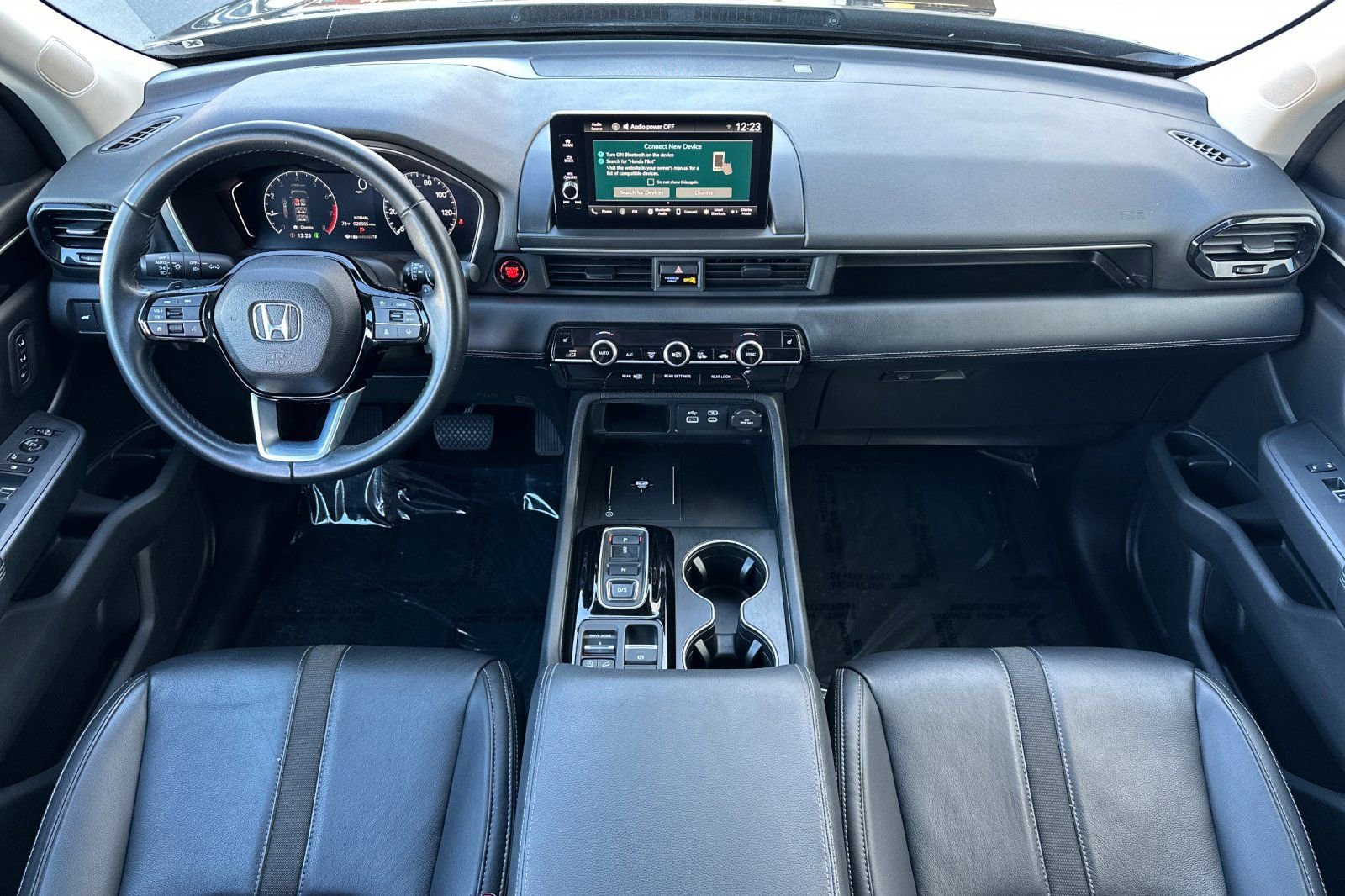 Used 2025 Honda Pilot EX-L image 15