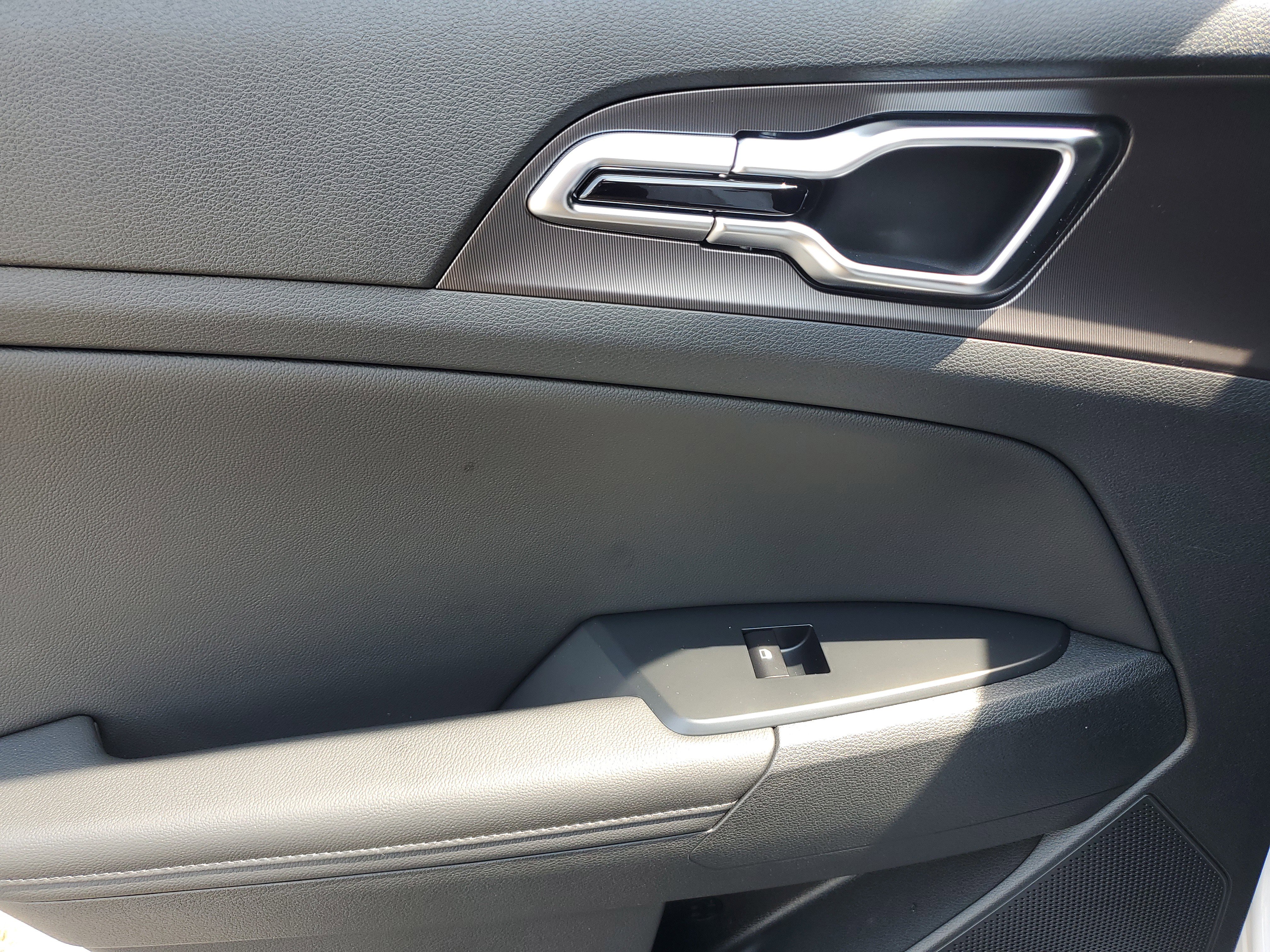 New 2026 Kia Sportage SX image 13