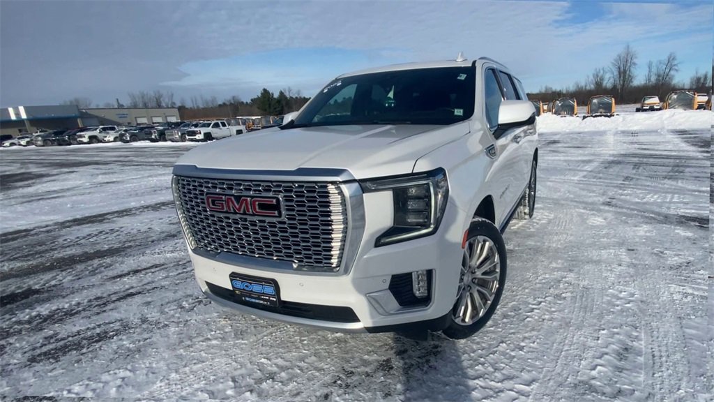 Certified 2022 GMC Yukon Denali w/ Denali Premium Package image 4