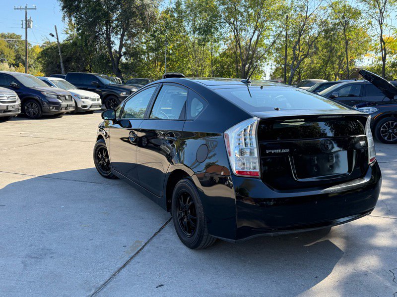 Used 2011 Toyota Prius Three w/ Solar Roof Pkg image 4