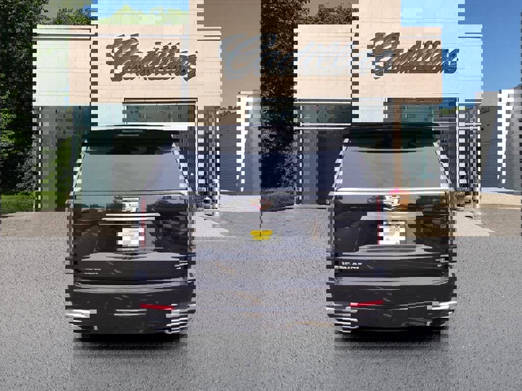 New 2026 Cadillac Escalade Luxury w/ Touring Package image 4