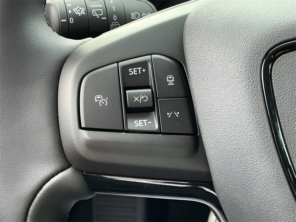 Used 2025 Ford Mustang Mach-E Select image 31