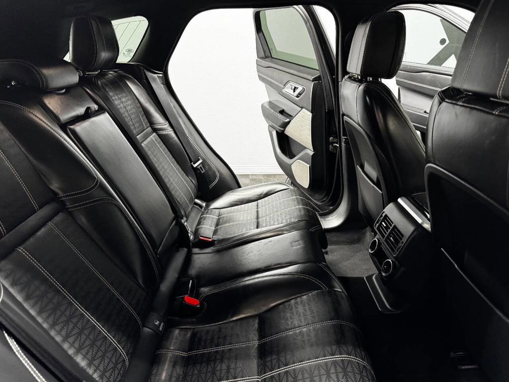 Used 2018 Land Rover Range Rover Velar R-Dynamic HSE image 49