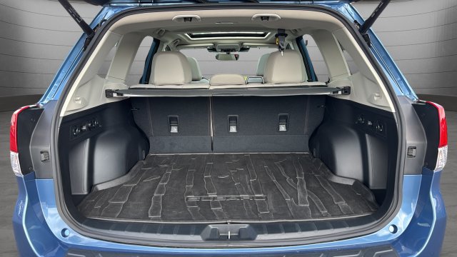 Used 2022 Subaru Forester Limited AWD/4WD image 26