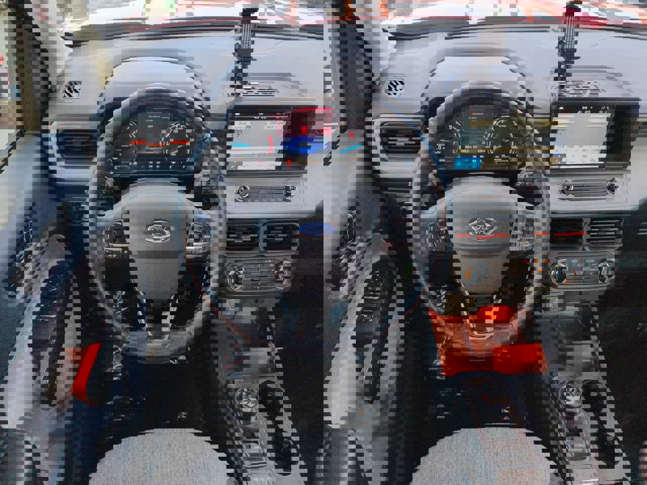 Used 2022 Ford Maverick XLT w/ Equipment Group 300A Standard image 16