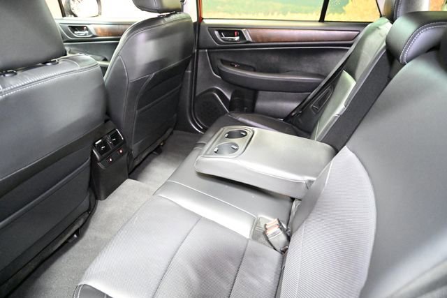 Used 2016 Subaru Outback 2.5i Limited image 41