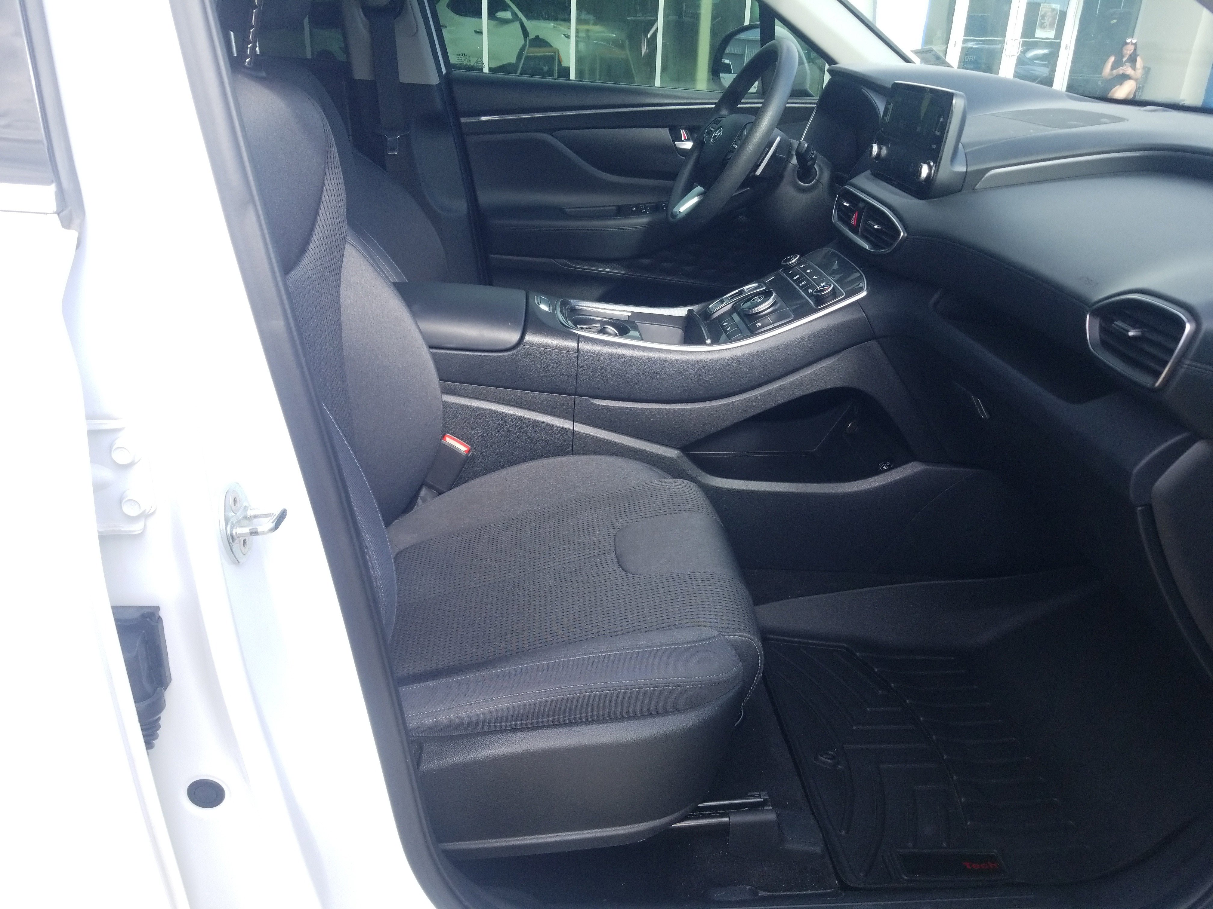 Used 2022 Hyundai Santa Fe SEL image 17