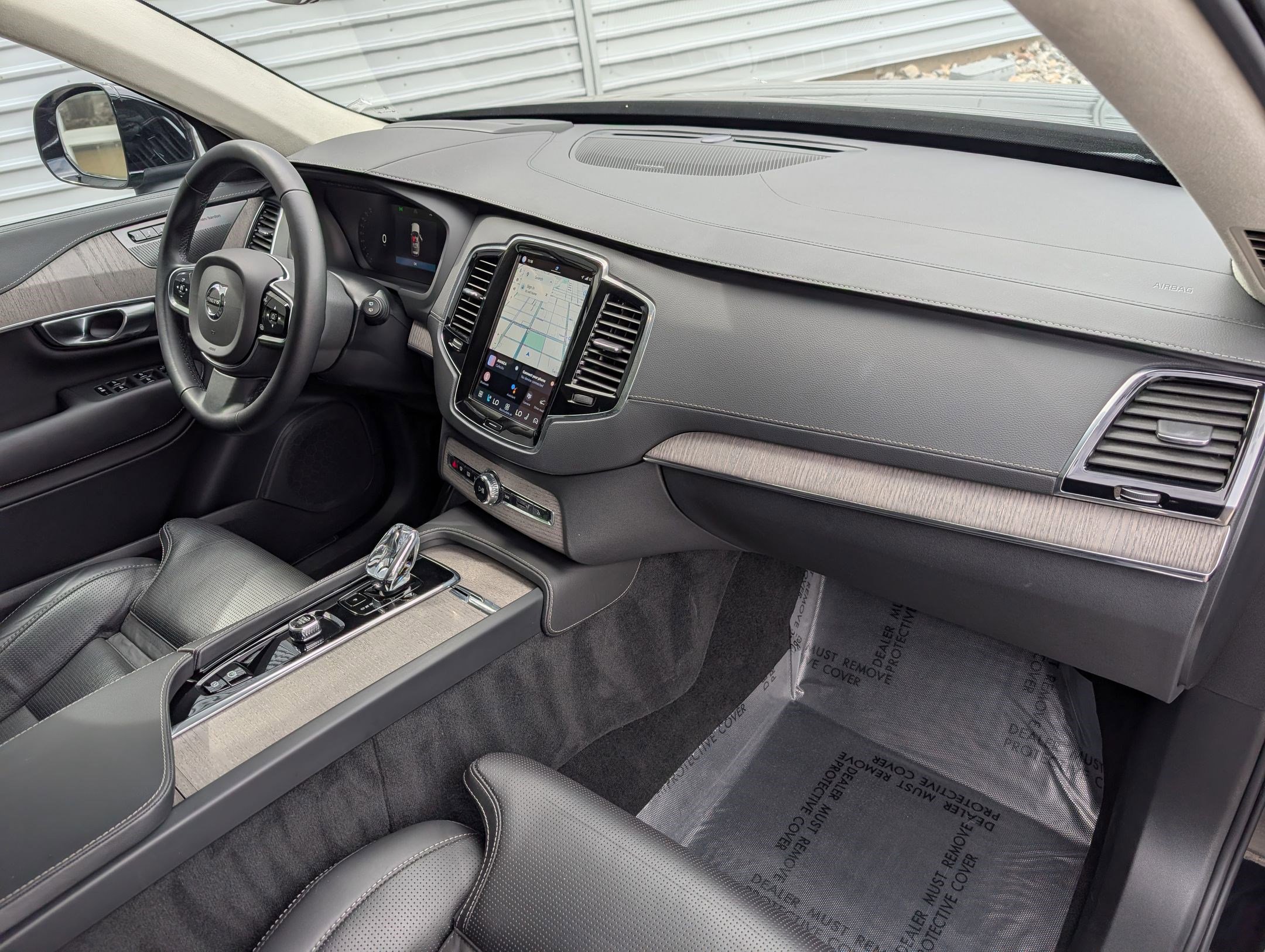 Used 2023 Volvo XC90 T8 Ultimate w/ Lounge Package AWD/4WD image 33
