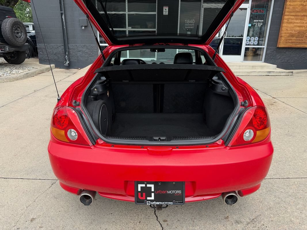 Used 2004 Hyundai Tiburon GT FWD image 26