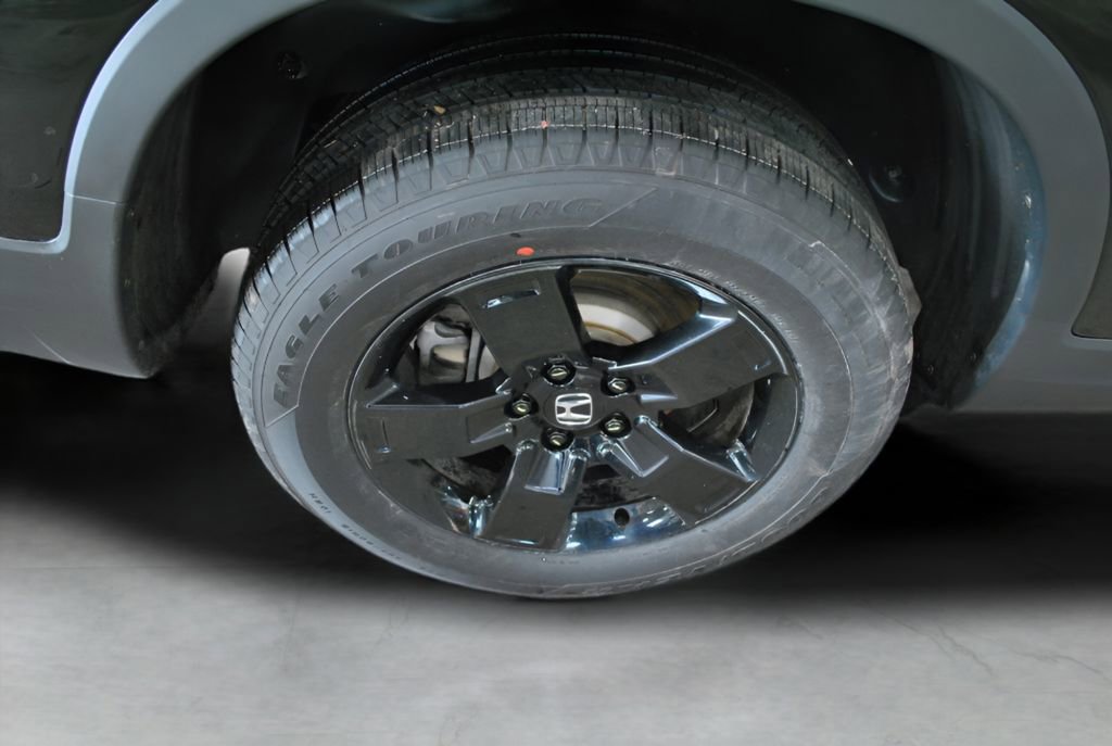 Certified 2024 Honda Ridgeline Black Edition image 9