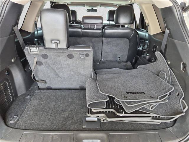 Used 2017 Nissan Pathfinder Platinum w/ Cargo Package FWD image 6