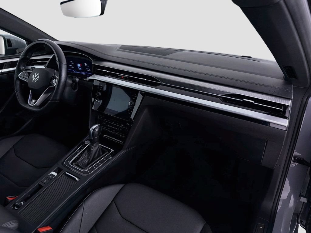 Used 2023 Volkswagen Arteon SE FWD image 28