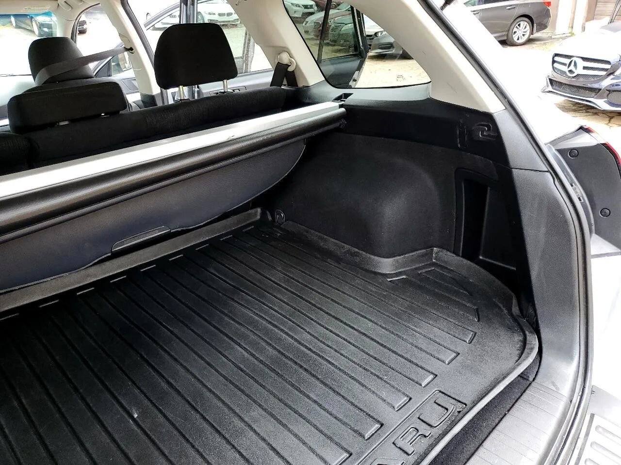 Used 2013 Subaru Outback 2.5i Premium w/ Popular Pkg 1B image 34