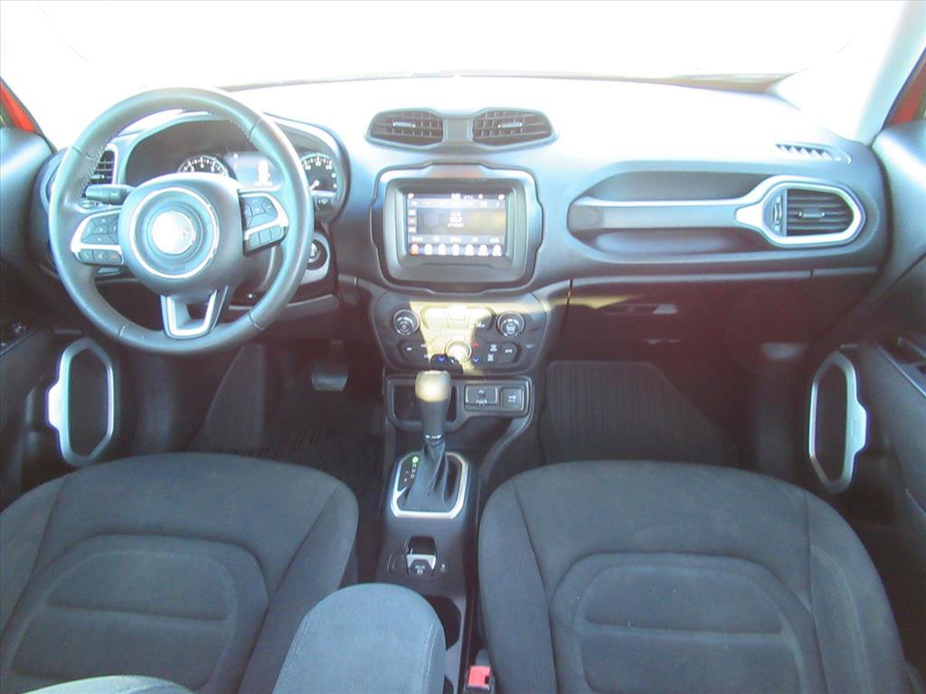 Used 2021 Jeep Renegade Latitude image 11