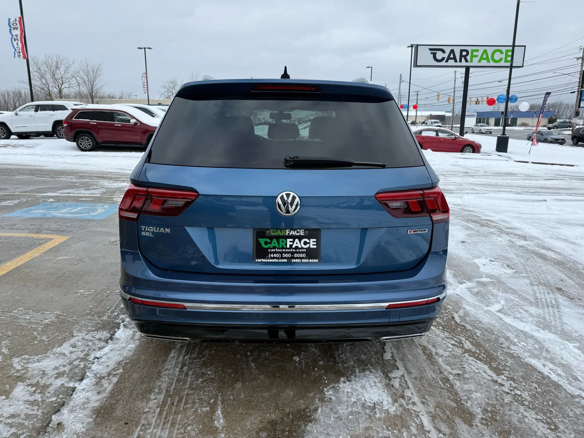 Used 2019 Volkswagen Tiguan SEL R-Line image 10