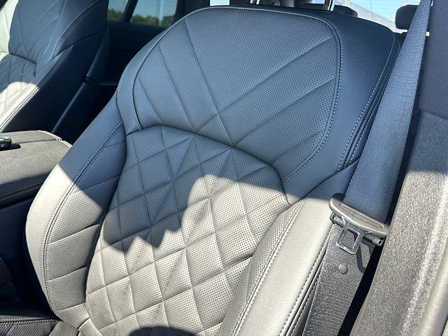 Used 2025 BMW X5 xDrive40i AWD/4WD image 15