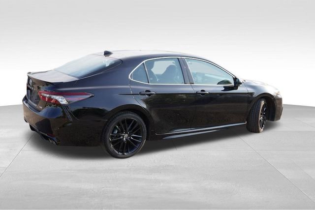 Used 2024 Toyota Camry XSE image 4