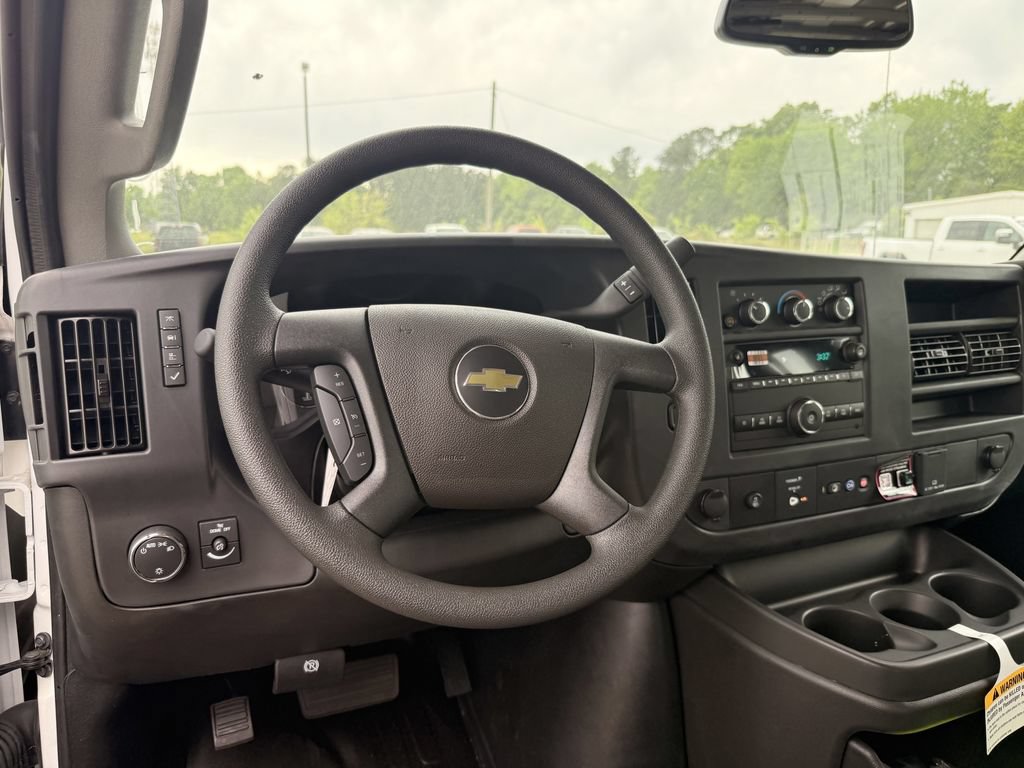 New 2025 Chevrolet Express 2500 w/ Driver Convenience Package RWD image 15