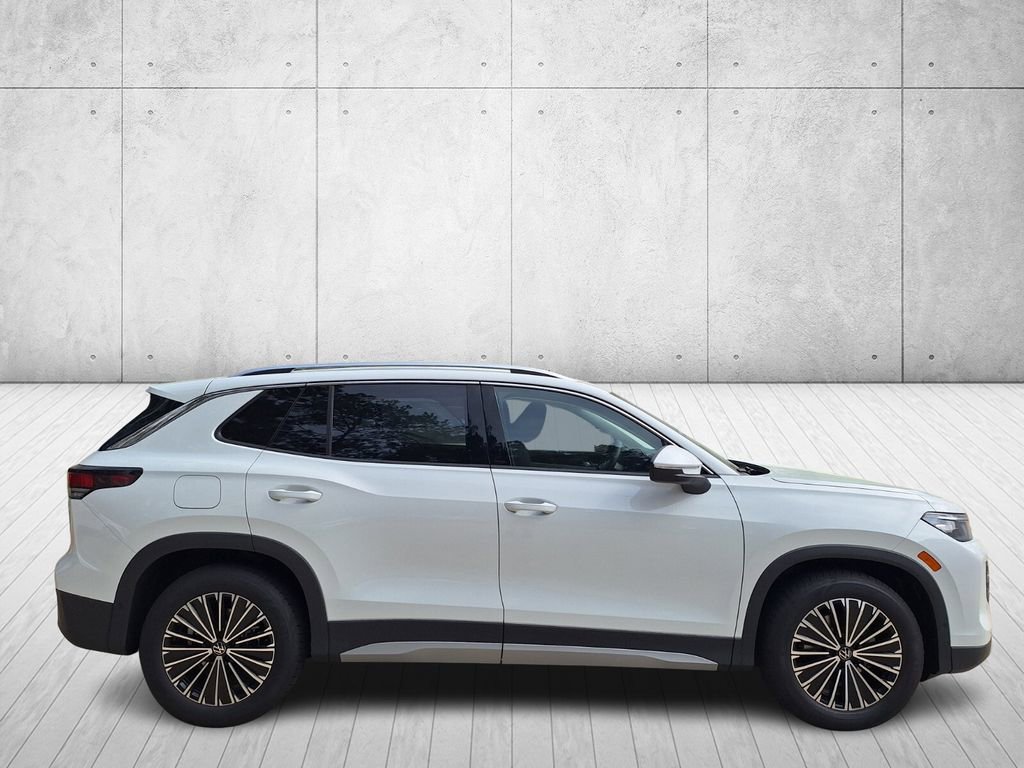 New 2026 Volkswagen Tiguan S image 6