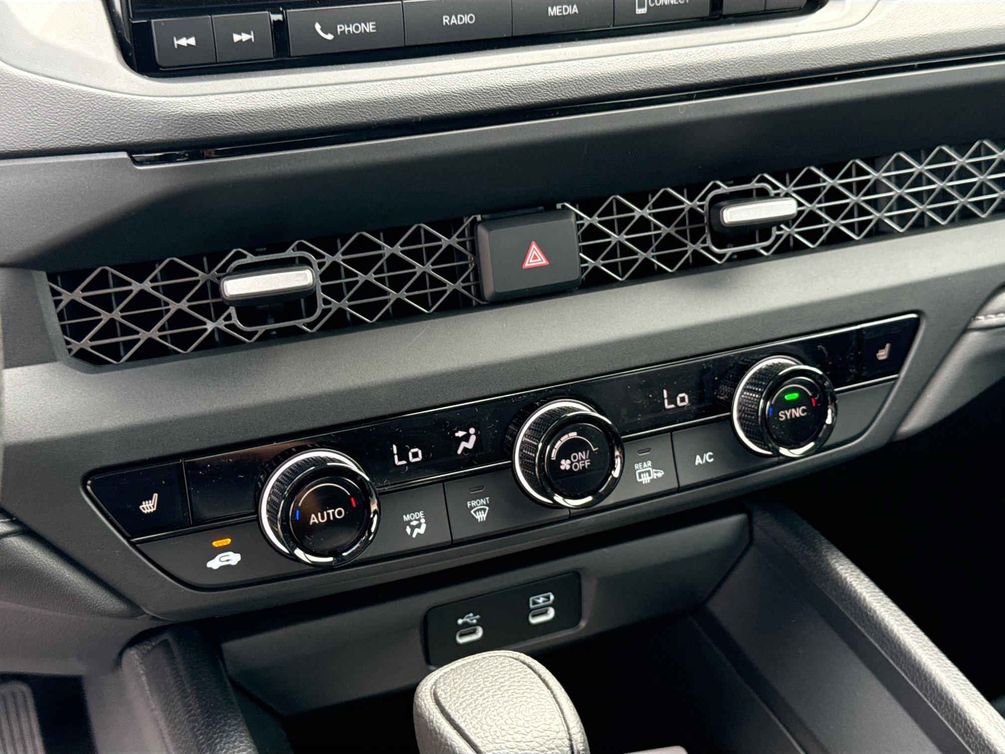 New 2025 Honda Accord SE image 11