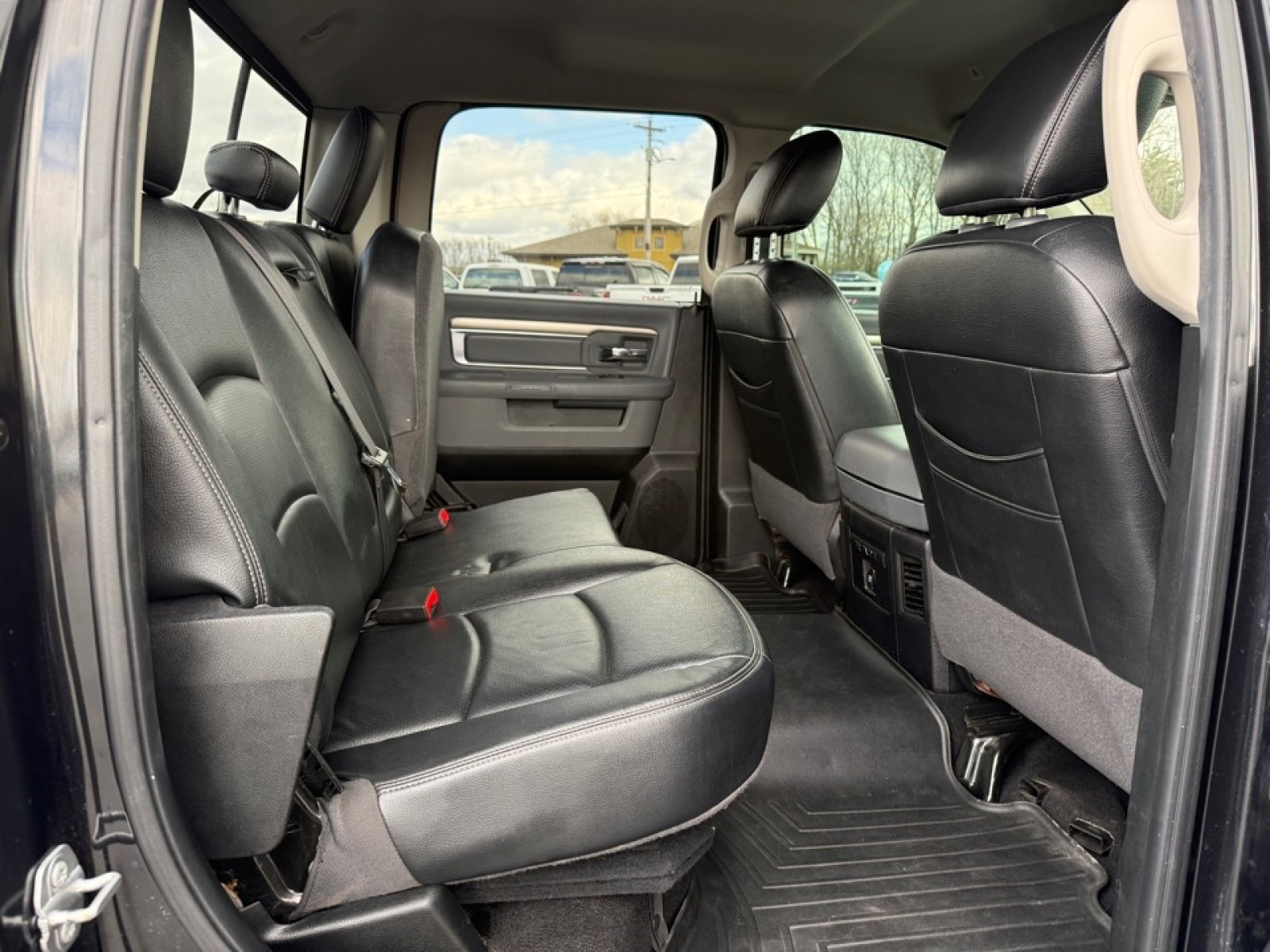 Used 2018 RAM 1500 Big Horn image 25