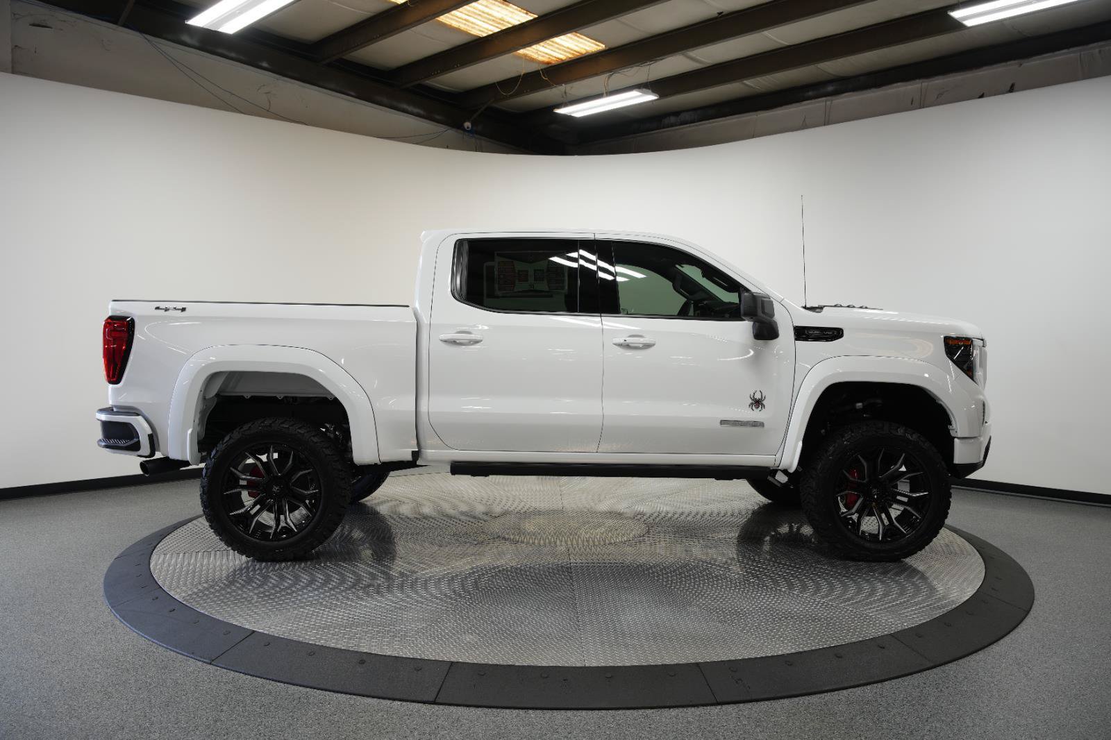 New 2026 GMC Sierra 1500 Elevation AWD/4WD image 11