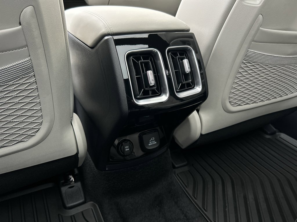 New 2026 Kia Sorento SX Prestige image 16
