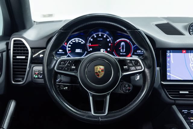 Used 2020 Porsche Cayenne AWD/4WD image 14