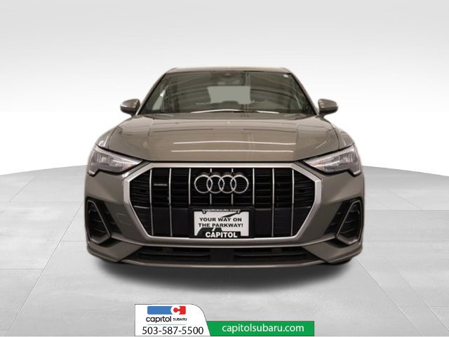 Used 2020 Audi Q3 2.0T Premium w/ Convenience Package AWD/4WD image 6