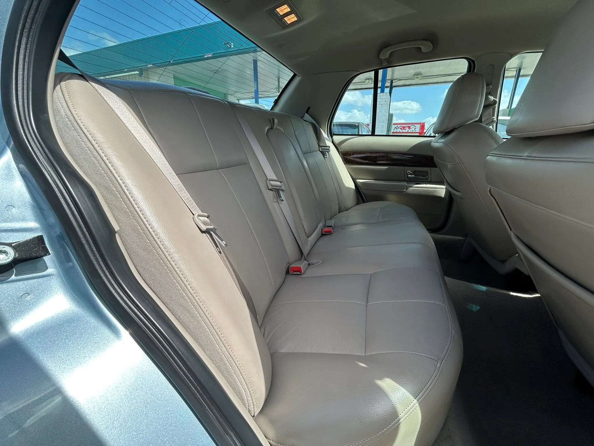 Used 2006 Mercury Grand Marquis GS RWD image 18