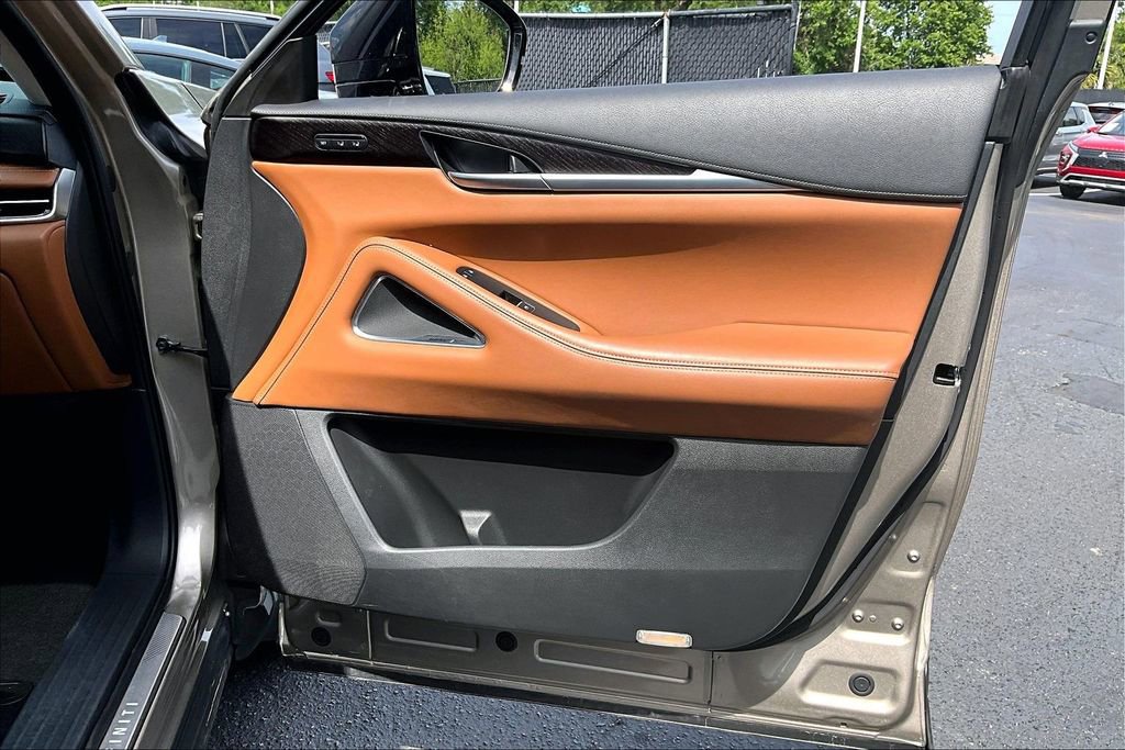 Used 2022 INFINITI QX60 Sensory image 28