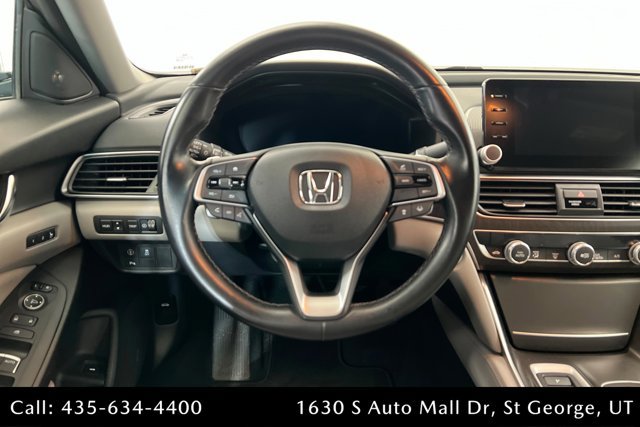 Used 2018 Honda Accord Touring image 12