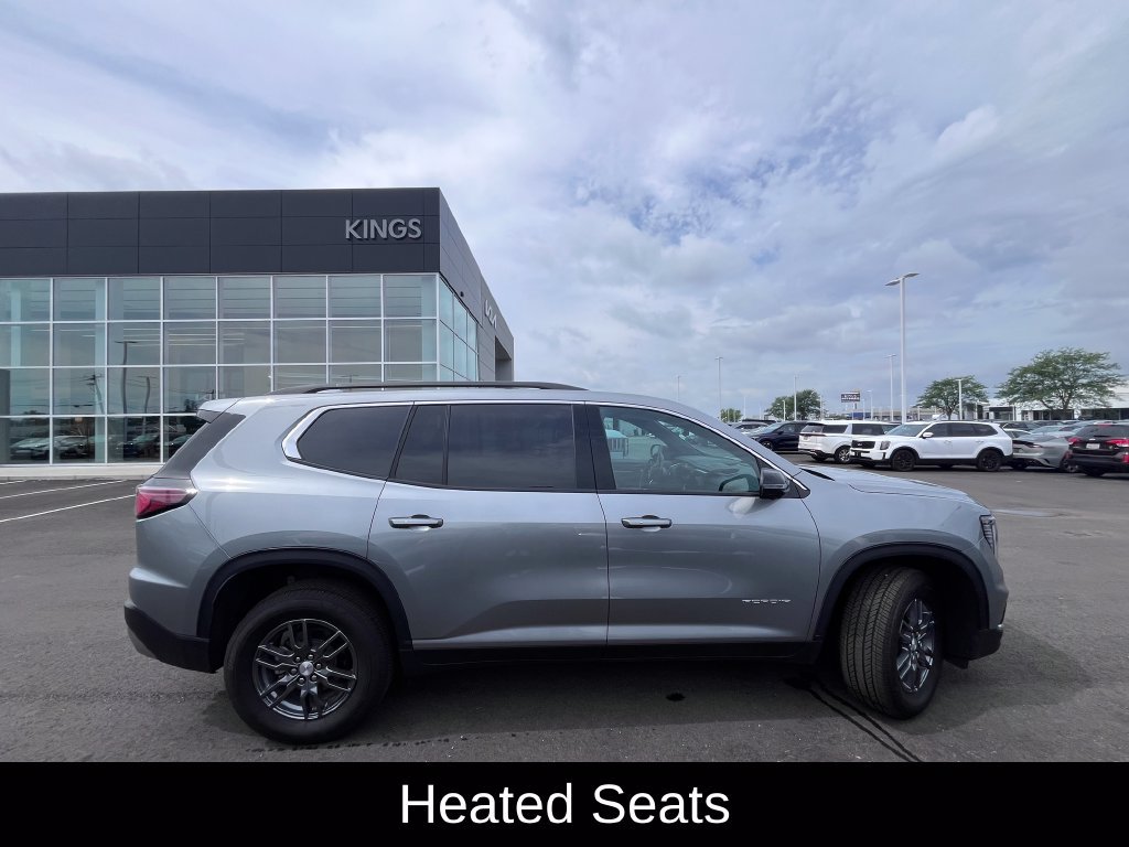Used 2026 GMC Acadia Elevation FWD image 2