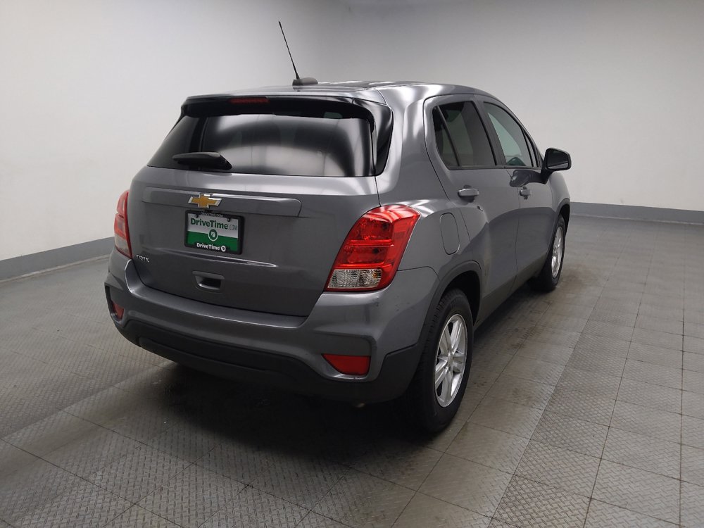 Used 2020 Chevrolet Trax LS w/ Tint and Cruise Package FWD image 9