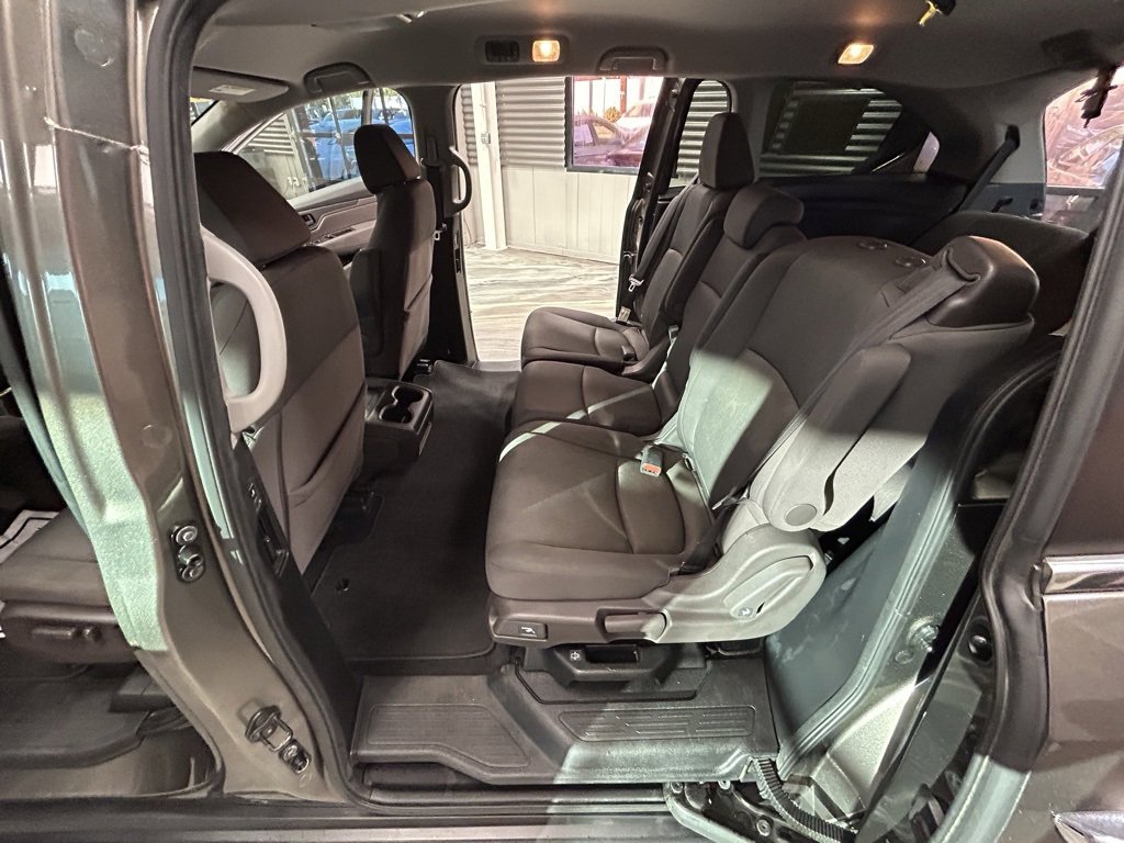 Used 2019 Honda Odyssey EX image 47