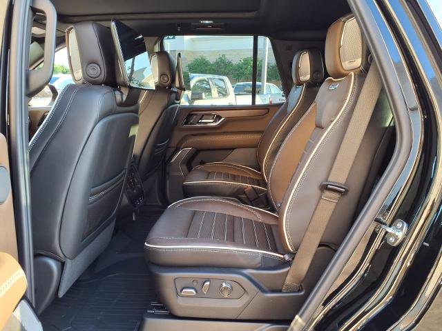 New 2026 GMC Yukon Denali Ultimate AWD/4WD image 20