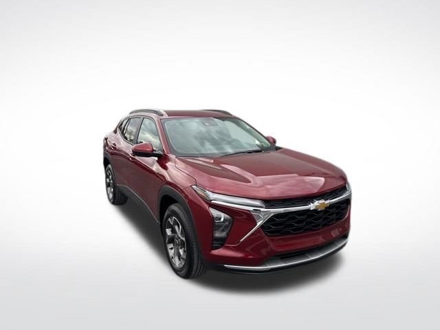Certified 2024 Chevrolet Trax LT w/ Driver Confidence Package