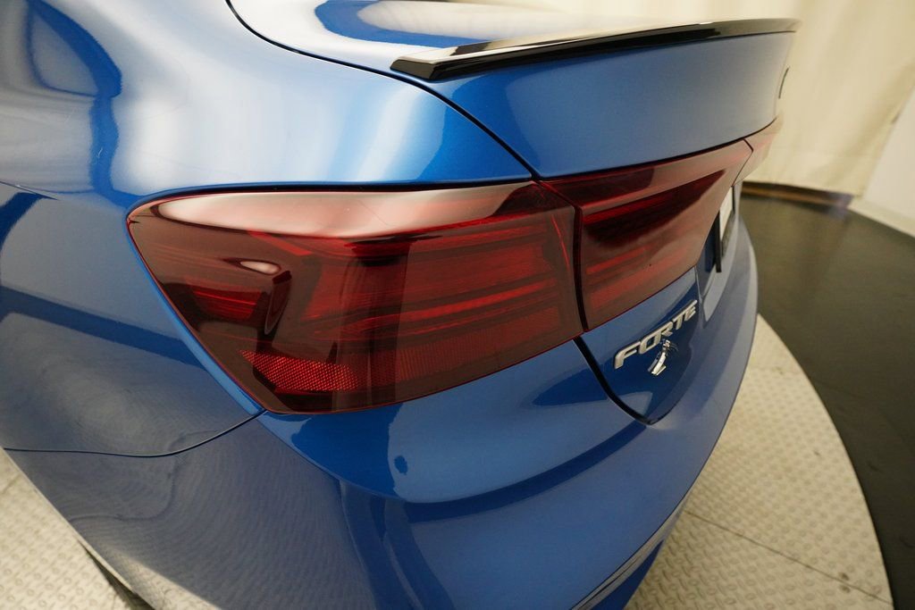 Used 2024 Kia Forte GT-Line w/ GT-Line Premium Package image 32