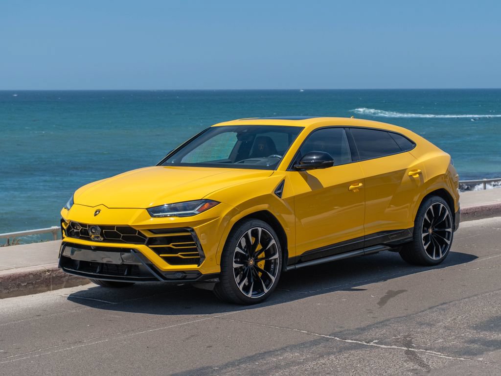 Used 2021 Lamborghini Urus AWD/4WD image 1