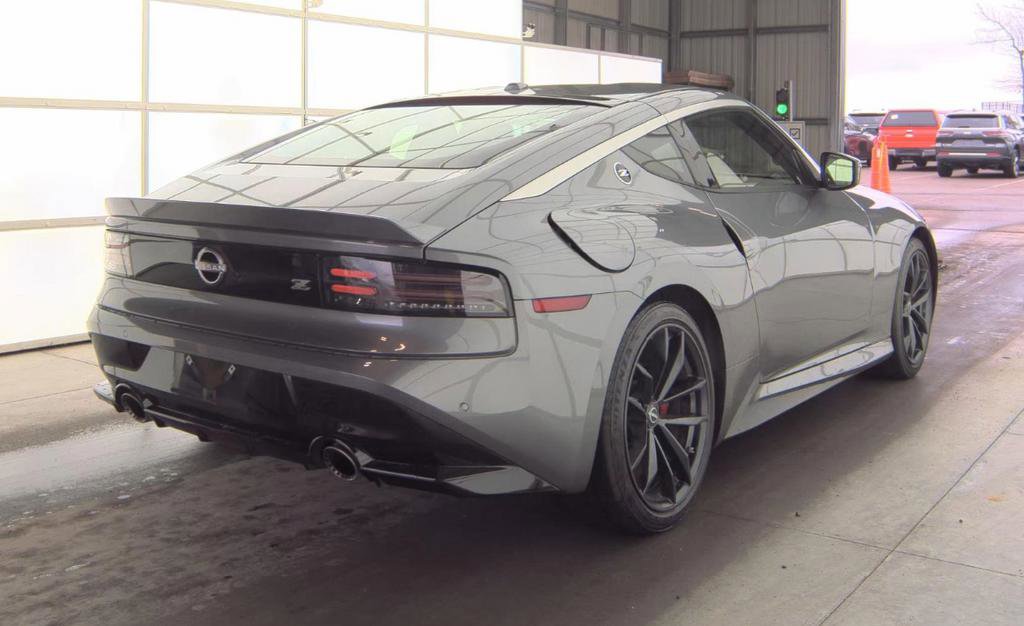 Certified 2024 Nissan Z Performance w/ Floor Mat Package image 3